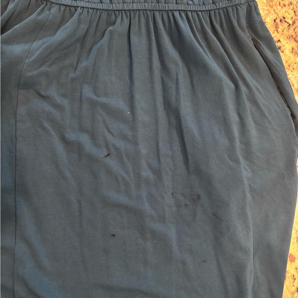 Old Navy TALL Teal Wide-Leg V-Neck Jumpsuit - Picture 6 of 6